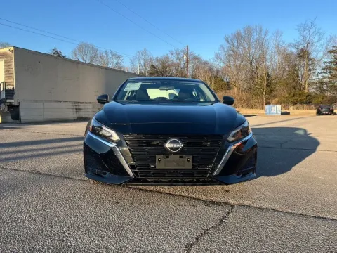 2024 Nissan Altima SV